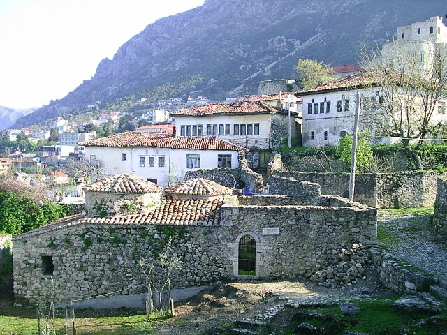 Krujë, hamam.jpg